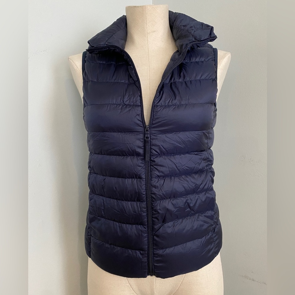 Uniqlo Blue Light Down Puffer Vest